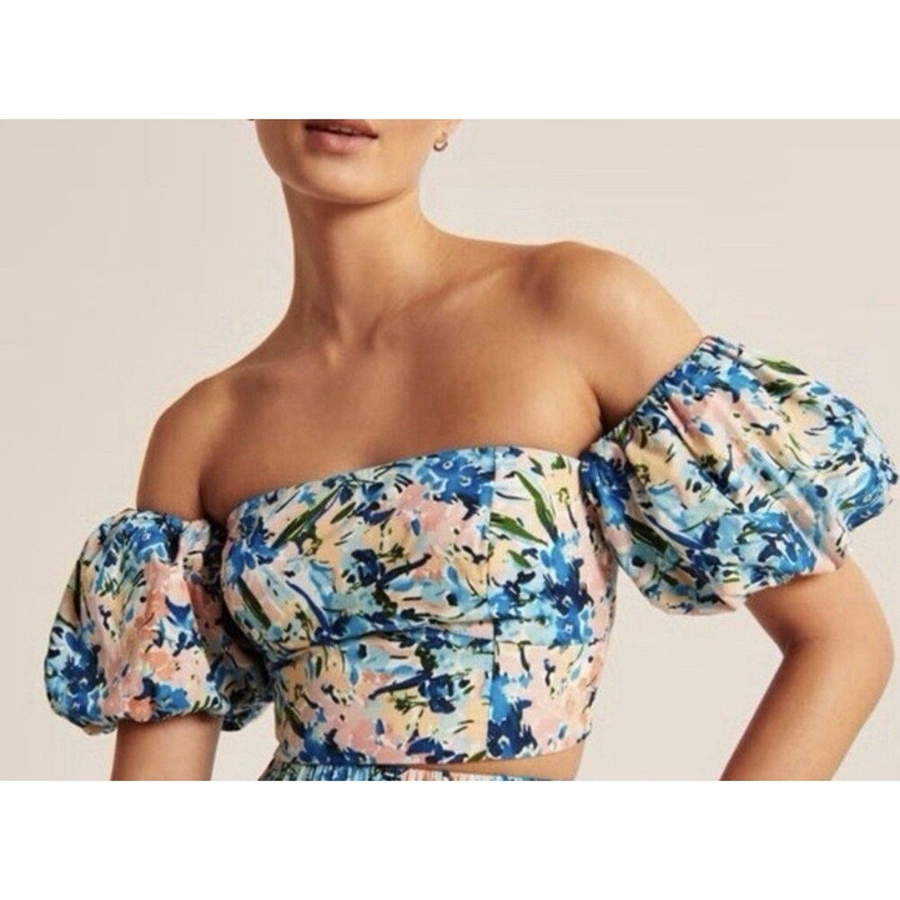 Abercrombie & Fitch Women Floral Off-Shoulder Puff Sleeve Smocked Crop Top M NWT